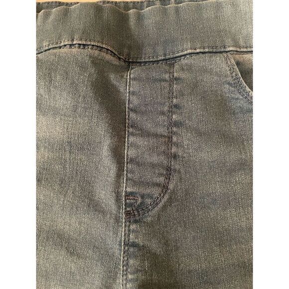 *3/$15 DKNY Women's Shorts Size M Blue Denim Casual Summer Stretch - Picture 5 of 10